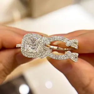 Maxine Vintage 2.0ct Cushion Cut 2PC Engagement Ring Set,5A Cubic Zirconia Bridal Ring Set,Women's Ring Jewelry,Wedding Ring Set for Daily,Travel,Proposal,Birthday,Anniversary