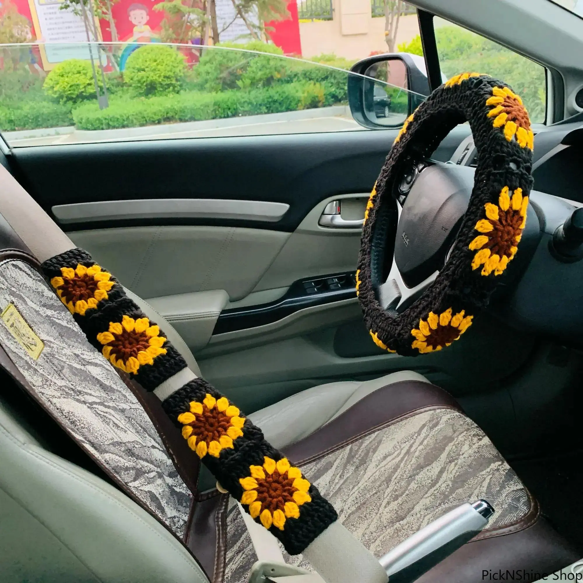 Sunflower Pattern Crochet Car Steering Wheel Cover, Universal Non Slip Automobile Steering Wheel Protector, Fashion Decorative Interior Accessory For Most Cars, Accessories For Car