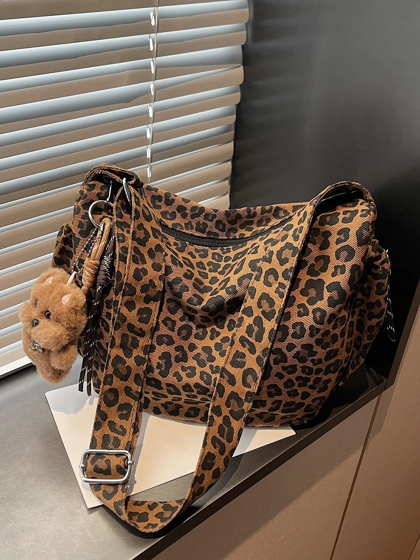 Retro dark colored practical leopard print shoulder bag, adjustable shoulder strap, casual versatile simple large capacity crossbody bag, with cute plush pendant decoration, suitable for parties and shopping, Casual trendy purse