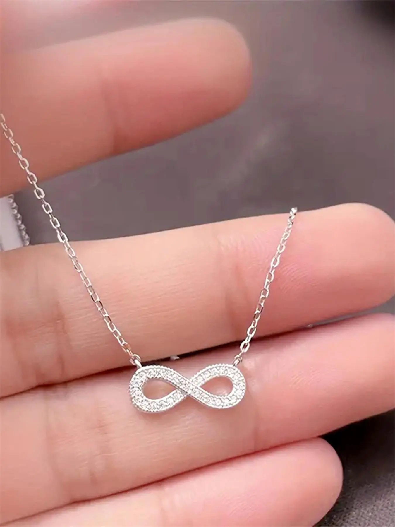 Women's Elegant Glittering Infinity Symbol Design Pendant Necklace, Dainty Necklace, Minimalist Necklace, Fashion Charm Necklace, Trendy Charm Necklaces for Party, Daily Decor, Trendy All-match & Exquisite Jewelry for Birthday Gift