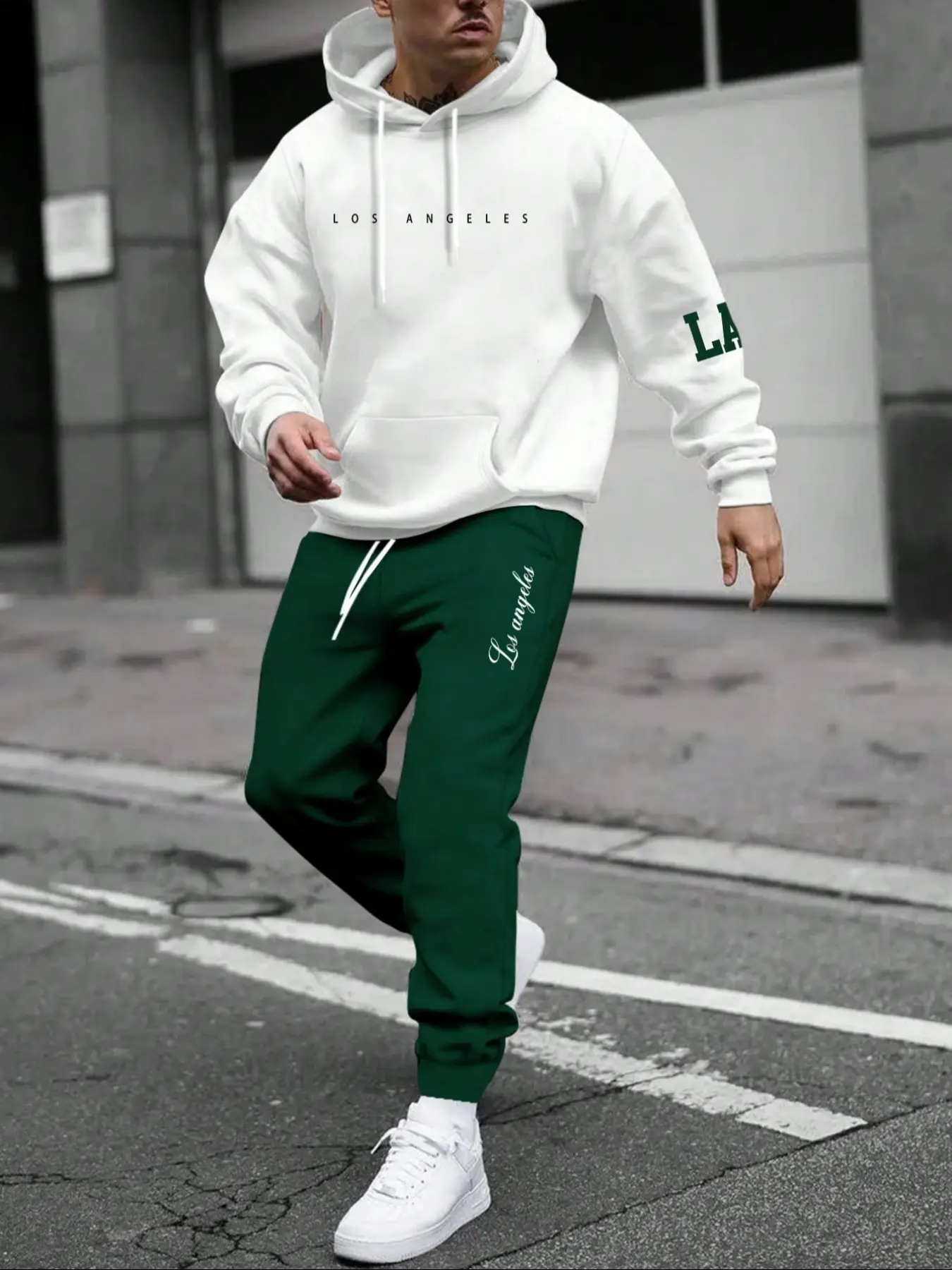Men'sFall Winter Casual American Streetwear Men LOS ANGELES LA Sleeve Letter Hoodie Green Jogger Pants Matching Outfit, Oversized Warm Color Block Tracksuit 2 Piece Set, Men's Fall Outfits & Winter Outfits