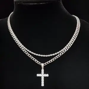 Hip Hop Twist Chain Necklace & Rhinestone Cross Pendant Necklace for Daily Decoration, Stainless Steel Jewelry for Men & Women, Classic Jewelry for Gift