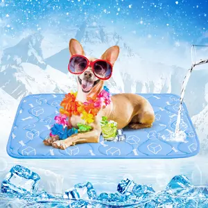 Elegear Cooling Mat for Dog Cat, Waterproof Endothermic Arc-Chill Cooling Fiber for Pet in Summer Long-Lasting Cool with Waterproof & Color-Changing Arc-Chill Tech (Q-Max>0.5) Washable& Non-Toxic gift