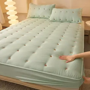 Waterproof Mattress Protector, 1/2 Counts Thickened Embroidery Quilted Mattress Cover, Mattress Topper for Home Bedroom, Bedding Supplies