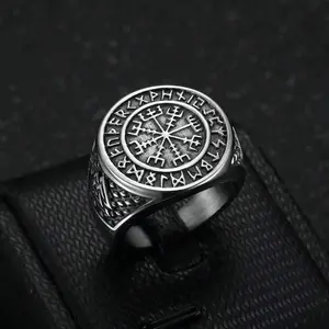 1Pc Vintage Atmospheric Exquisite Compass Pattern Stainless Steel Ring for Daily Casual Wear, Holiday Parties, Holiday and Birthday Gift Accessories