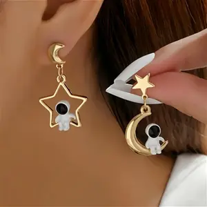 Adults' 3-Piece Mismatched Astronaut Character Shaped Earrings - Cute Spaceman Design, Celestial Motif, Alternative, Casual Style, Sports & Outdoor Protective Gear Accessories for Date Nights, Festivals