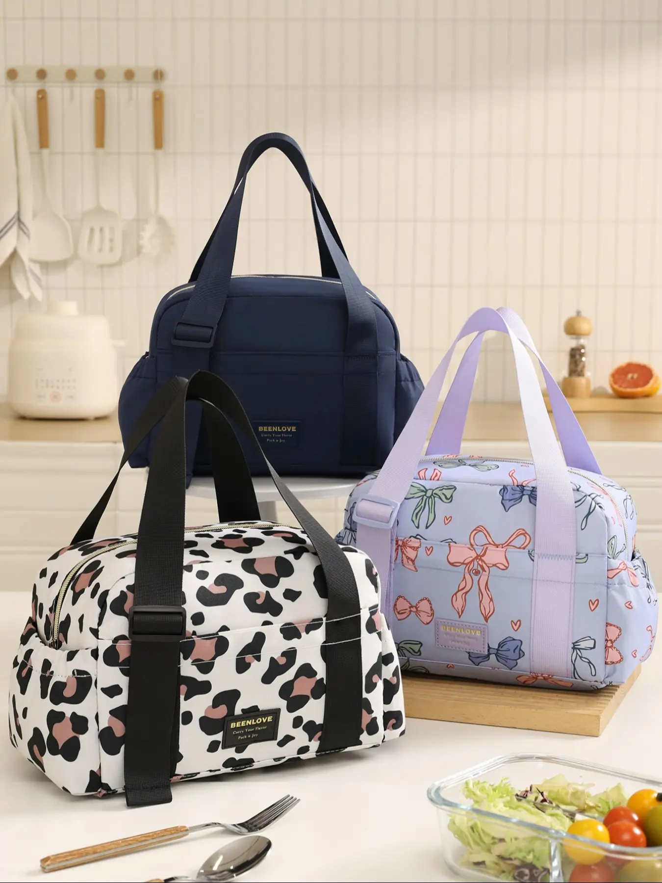 Half Round Insulated Eco-Friendly Portable Food Container, Reusable Lunch Bag, Durable Lunch Bags, Leak-Proof Compact Design with Adjustable Shoulder Strap, Durable Insulated Bag
