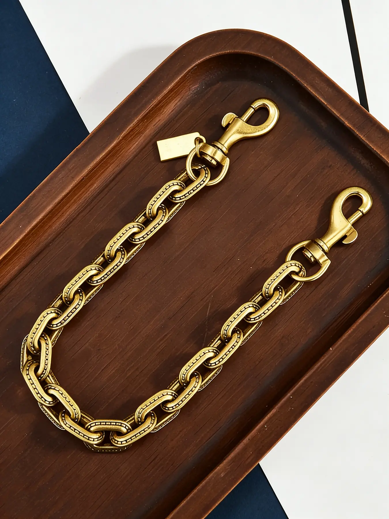 Compact versatile chain, retro bag decoration shoulder chain with embossed design, detachable, lightweight and easy to carry, Wallet Chain, Chain For Purse, Bag accessories, Versatile Travel Accessory, Bag Decorative Chain