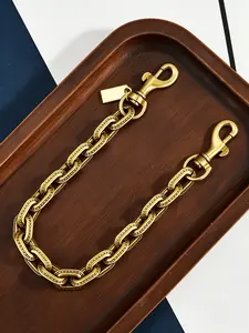 Vintage Luxury Versatile Textured Chain Strap, Detachable Shoulder Bag Chain, Fashionable Chain Strap, Exquisite Solid Color Decorative Bag Chain, Lightweight and Easy to Carry