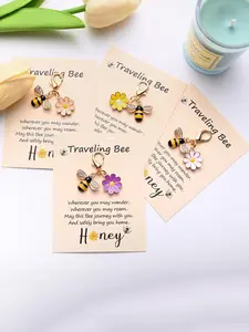 4pcs Bee Keychain, Keychain Set, Traveling Bee Blessing Card, with Various Colors Flowers, Floral, Bee Flower Pendant, A Unique Gift for Family, Friends, Mentors, Suitable for Bag Pendants, Car Keychains, Decorations, Charm