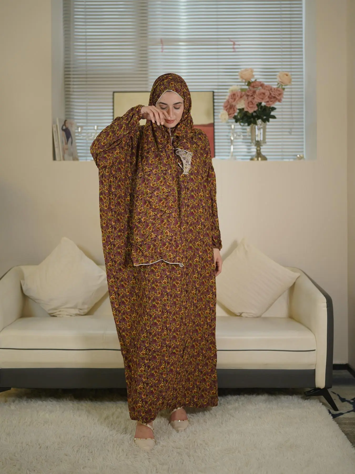 Arabic Clothing-ditsy Floral Print Bishop Sleeve Hooded Tunic Dress with Scarf, Casual Modest Long Sleeve Dress for Muslim Women, Modest Islamic Clothing, Modest Style Dress, Vintage Women's Clothing for All Seasons, Hijabi Cute Dresses, Maxidresses