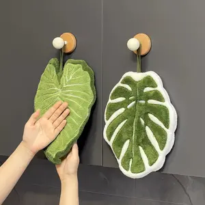 Creative Leaf Pattern Coral Fleece Thickened Double-Layer Hand Towels, Lint & Fade Resistant, Decorative, Hangable, Hanging Decor Available, Portable for Kitchen, Bathroom, Travel & Camping, Quick-Drying, High Water Absorbency, Easy to Clean
