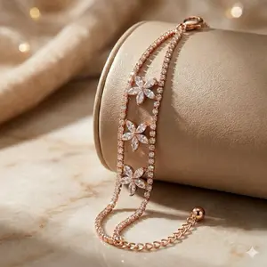 CZ Flower Hand Bracelet Vintage Cluster Flower Slave Chain Bracelet Rose Gold Floral Hand Harness Chain Bracelets Sparkly Adjustable Slave Link Bracelets Jewelry for Women
