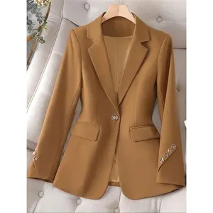 Elegant and chic women’s buttoned sports jacket, long-sleeved, suitable for work and casual wear; a fashionable autumn–winter jacket GARMENTARY