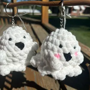 Small Crochet Ghost Keychains - Perfect for Halloween