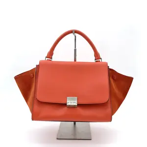 Pre-owned Celine Leather Shoulder Bags CALUX Trapeze in Grapefruit Leather