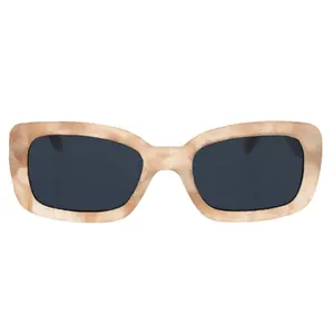 Gigi Modern Sunglasses Cinnamon Swirl Eco-Friendly Tortoiseshell Frames High-Quality Recycled Plastic Sustainable Fashion