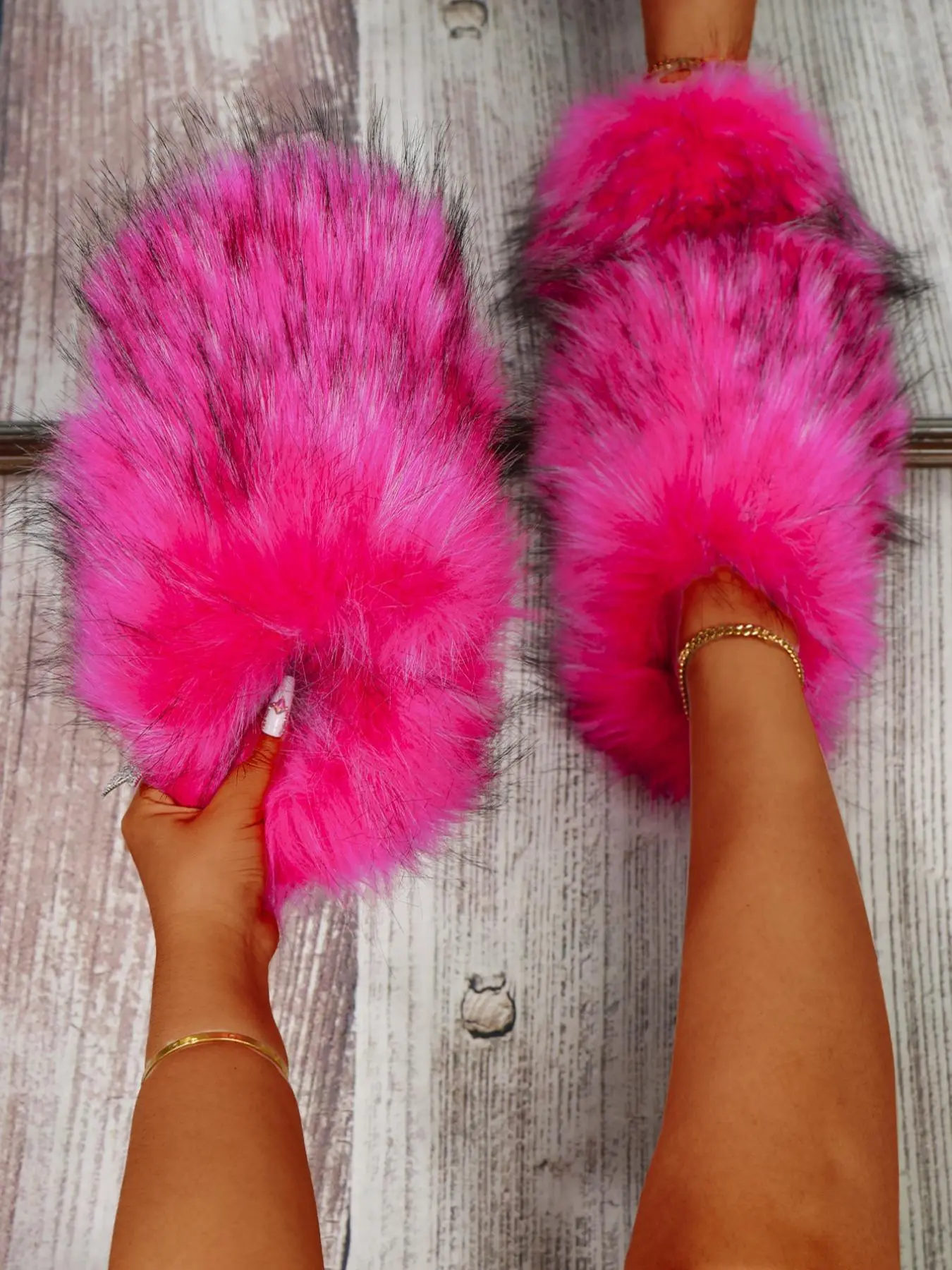 Women's Fashionable Minimalist Fluffy Slide Slippers, Soft Plush Faux Slippers, Fuzzy Warm House Slippers, Warm & Cozy Bedroom Slippers for Fall & Winter, Fluffy Home Slippers
