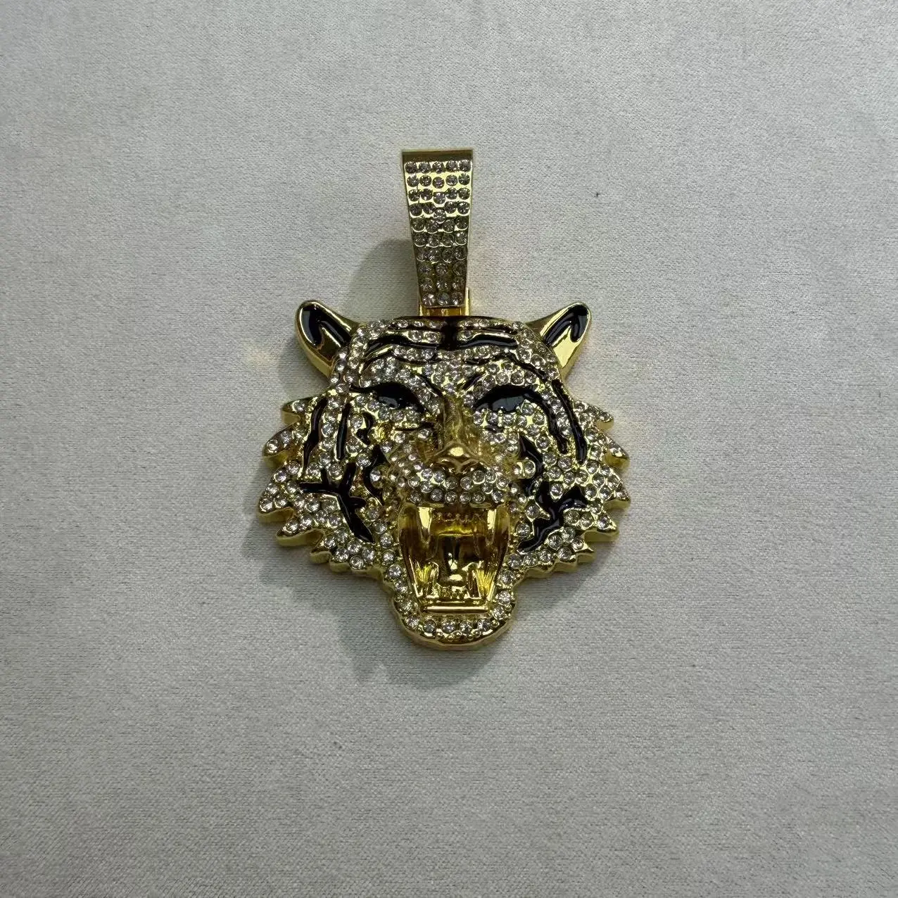 Pendant Tiger