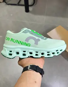 Lightweight Running Shoes with Cloud-Like Cushioning & Breathable Mesh Upper, Ideal for Long-Distance Jogging & Daily Wear