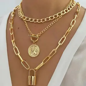 3pcs Set Layered Necklace, Women's Vintage & Elegant Style, Golden Plated Embossed Round Pendant Necklace with Creative Lock Charm, Fashionable Jewelry Accessory