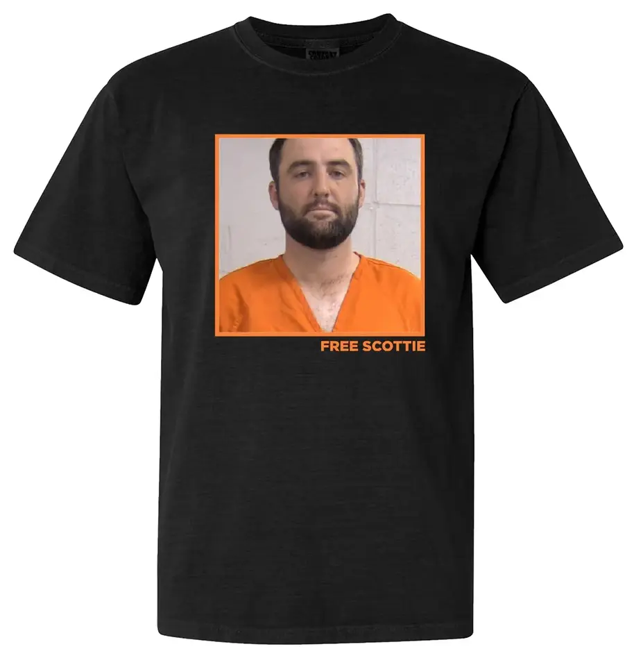 Free Scottie T-shirt Short Sleeve 100% Cotton Crew Neck Top Scottie Scheffler Arrested Mugshot PGA Golf T-Shirt Black