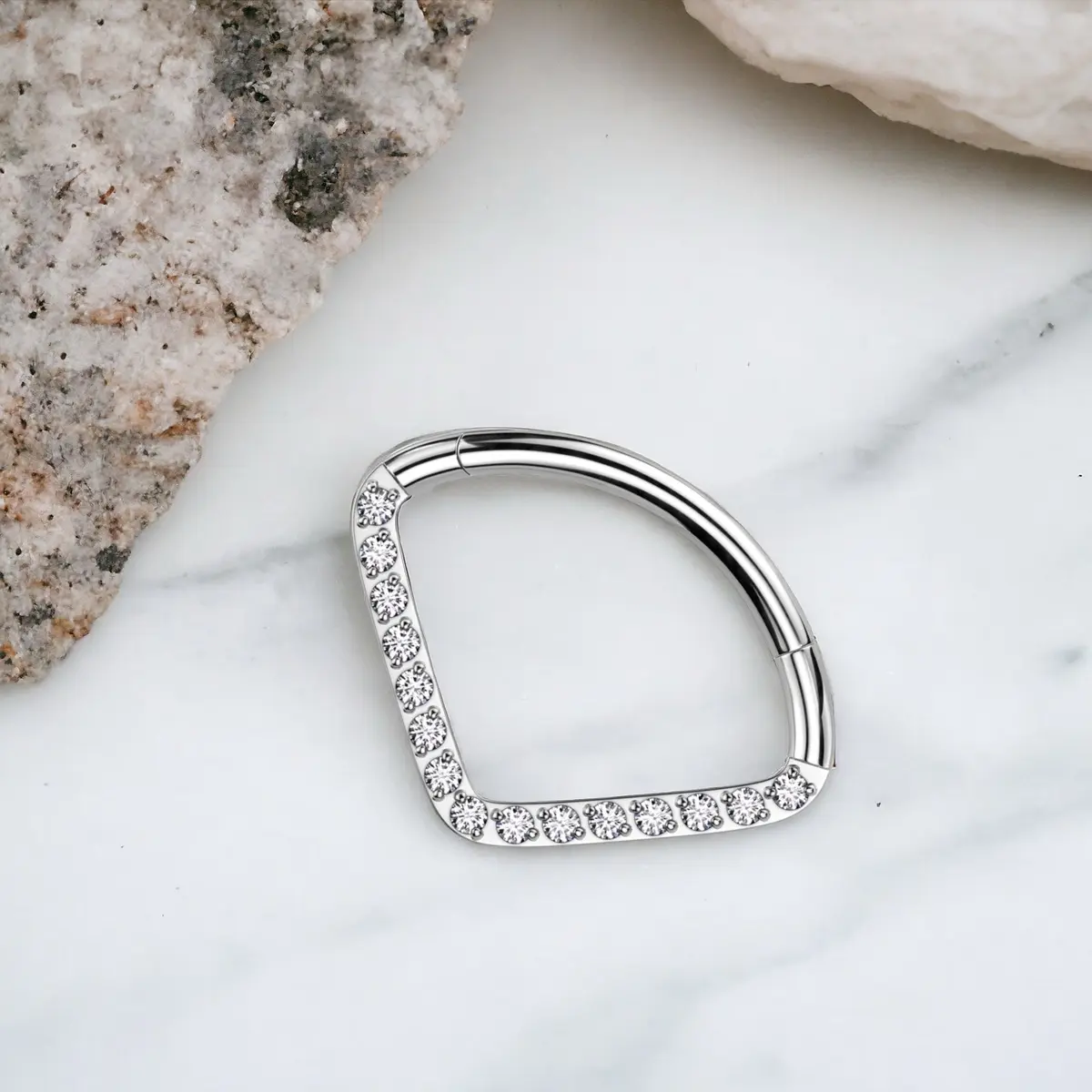 Dainty Chevron Septum Clicker Ring with Rhinestone, 16G Implant Grade Titanium Nose Piercing Hoop for Women, Clickers, Rings For Women, Female, Cute, Women's Fashion, Everyday