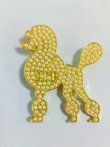 Fashion Sigma Gamma Rho Faux Pearl Poodle Brooch, Cute Women's Dog Animal Badge, Stylish Accessory for All Seasons, Jewelry