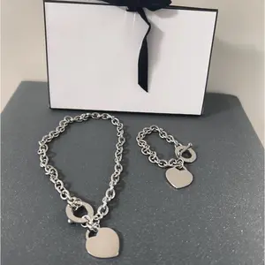 Women's heart-shaped necklace set, suitable for various occasions, the best gift for women