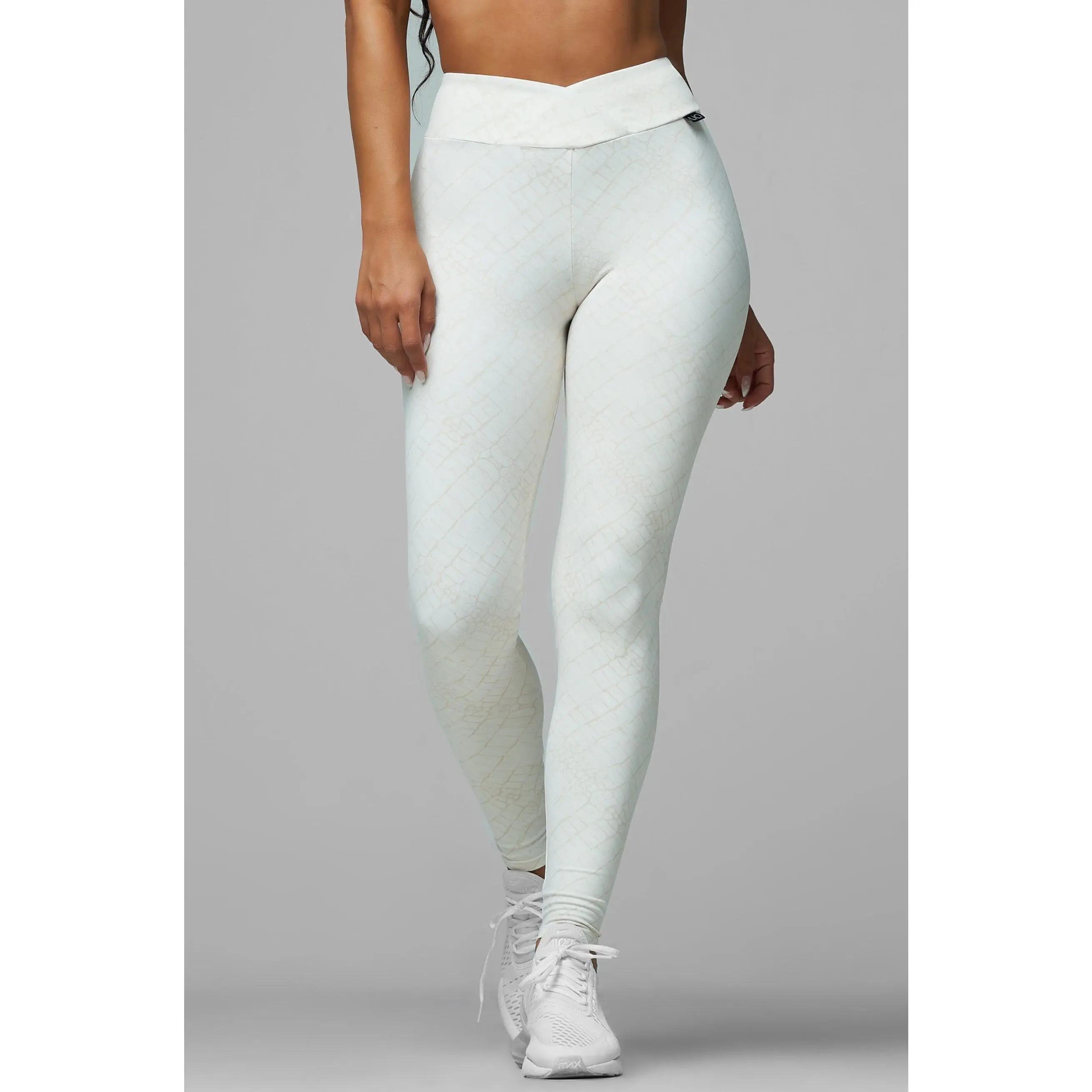 Cream Croc V-Cut Scrunch Legging
