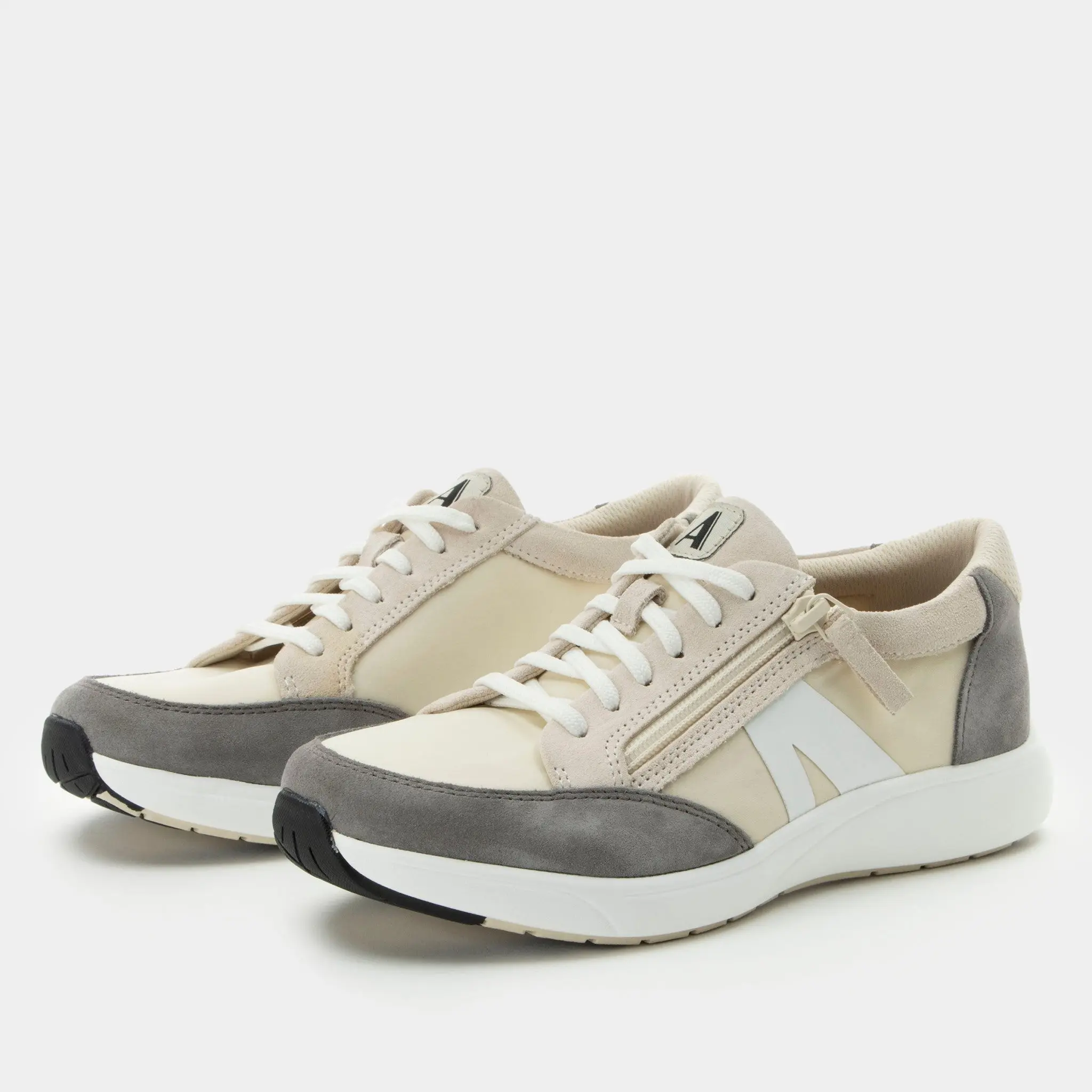 Alegria Eazeer Comfort Arch Support Women's Walking Shoe