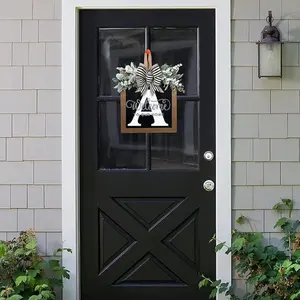 Personalized Letter & Leaf Design Door Hanger, Perfect for Farmhouse Porch Decoration, Housewarming Gift, All-Year-Round Ornament
