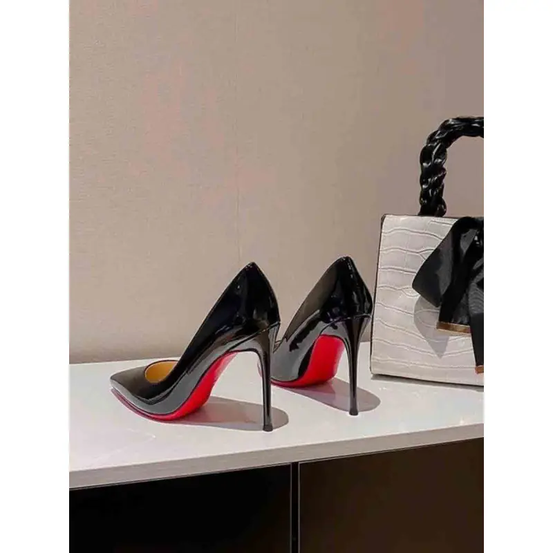 Black red background [8CM]