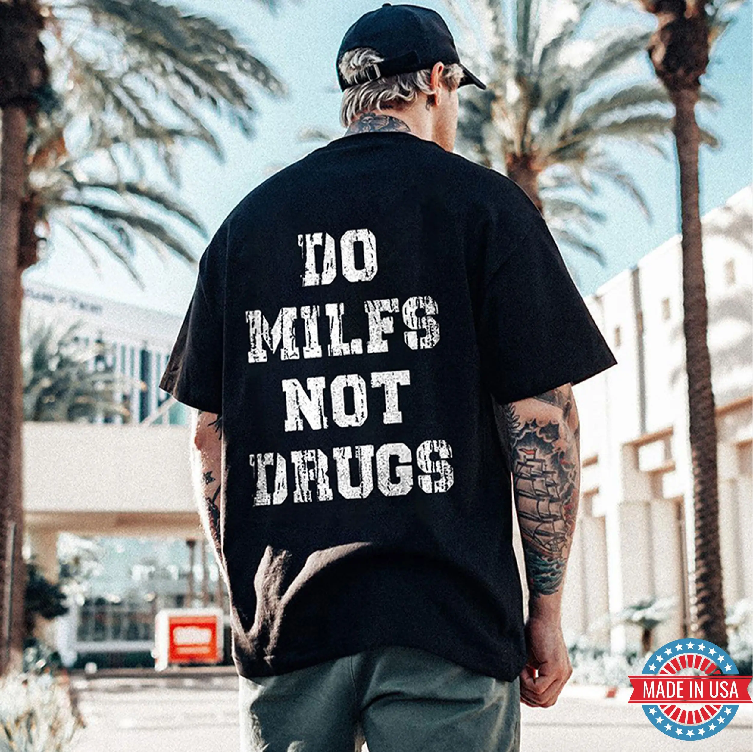 DO MILFS NOT DRUGS Faded Letter Graphic Print T-shirt