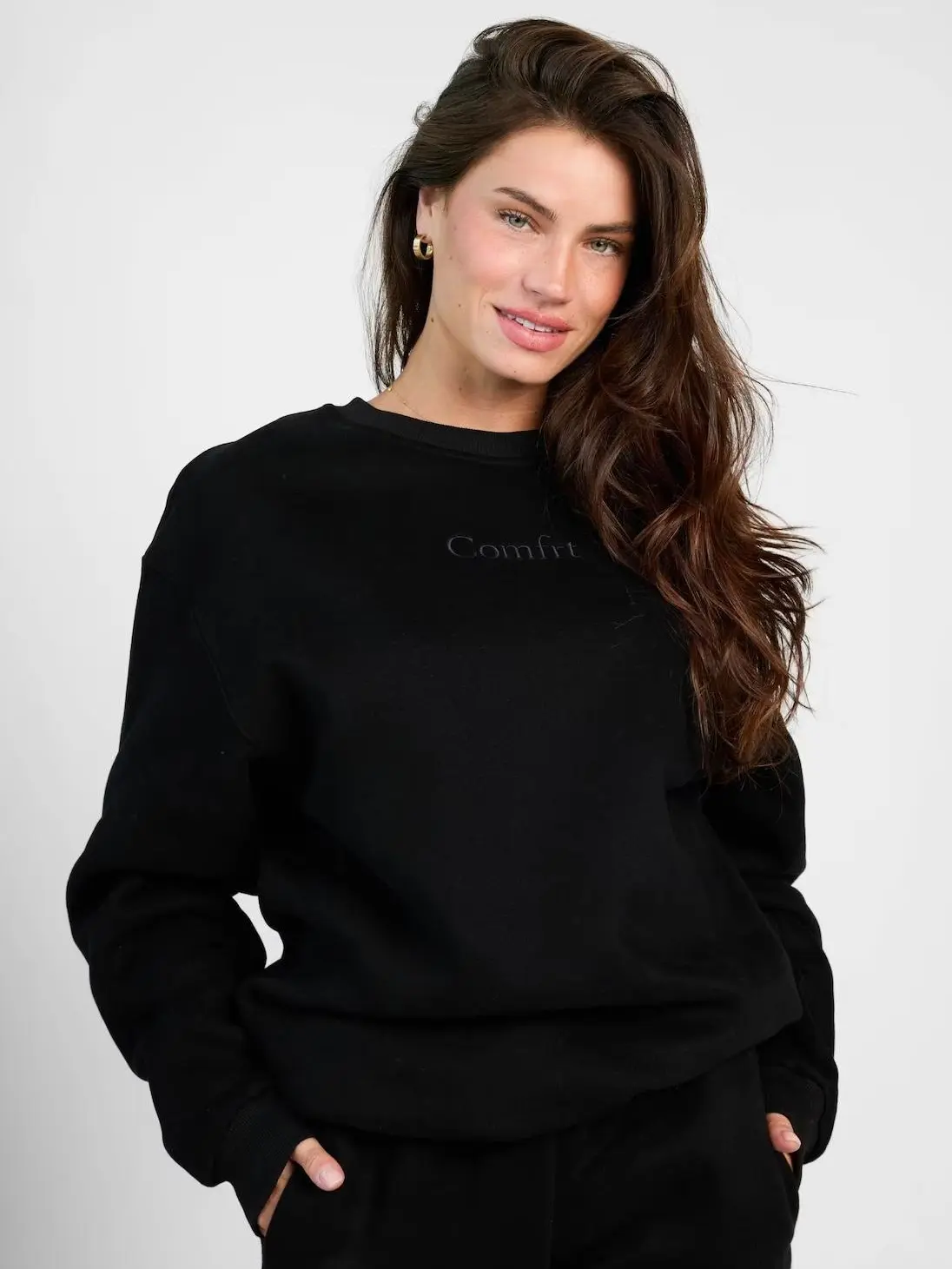 Comfrt | Signature Crew | Soft Everyday Unisex Crewneck Sweatshirt Comfrt | Signature Crew | Soft Everyday Unisex Crewneck Sweatshirt