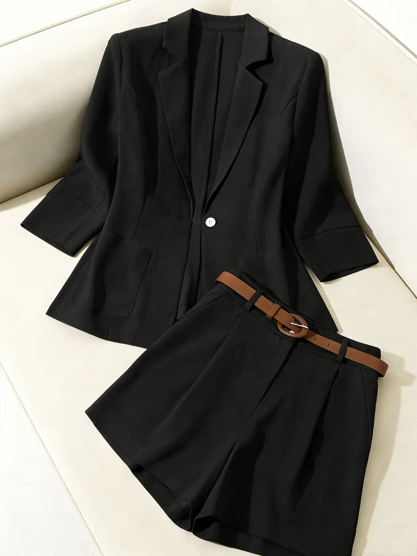 Women's two piece casual suit shorts set, Blazer outfits, waist cinched mini suit+shorts two-piece commuting set, Clothing sets, suitable for all seasons, home, indoor, outdoor wear
