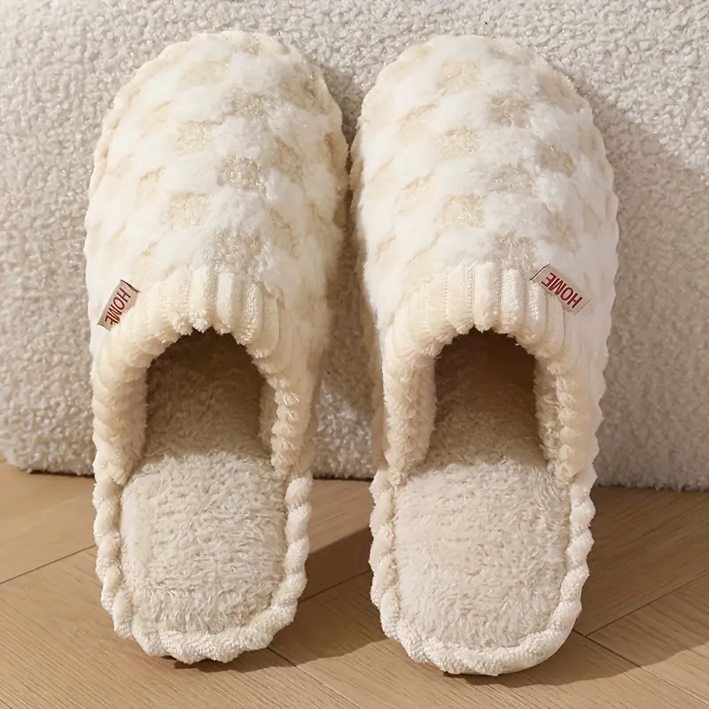 Women Slippers Plush Checkered Booties Ultra Soft Warm! Anti Slip Soles for Safe Home Comfort Perfect Women's Winter House Shoes Girl Footwear Flipflop Slide Beige