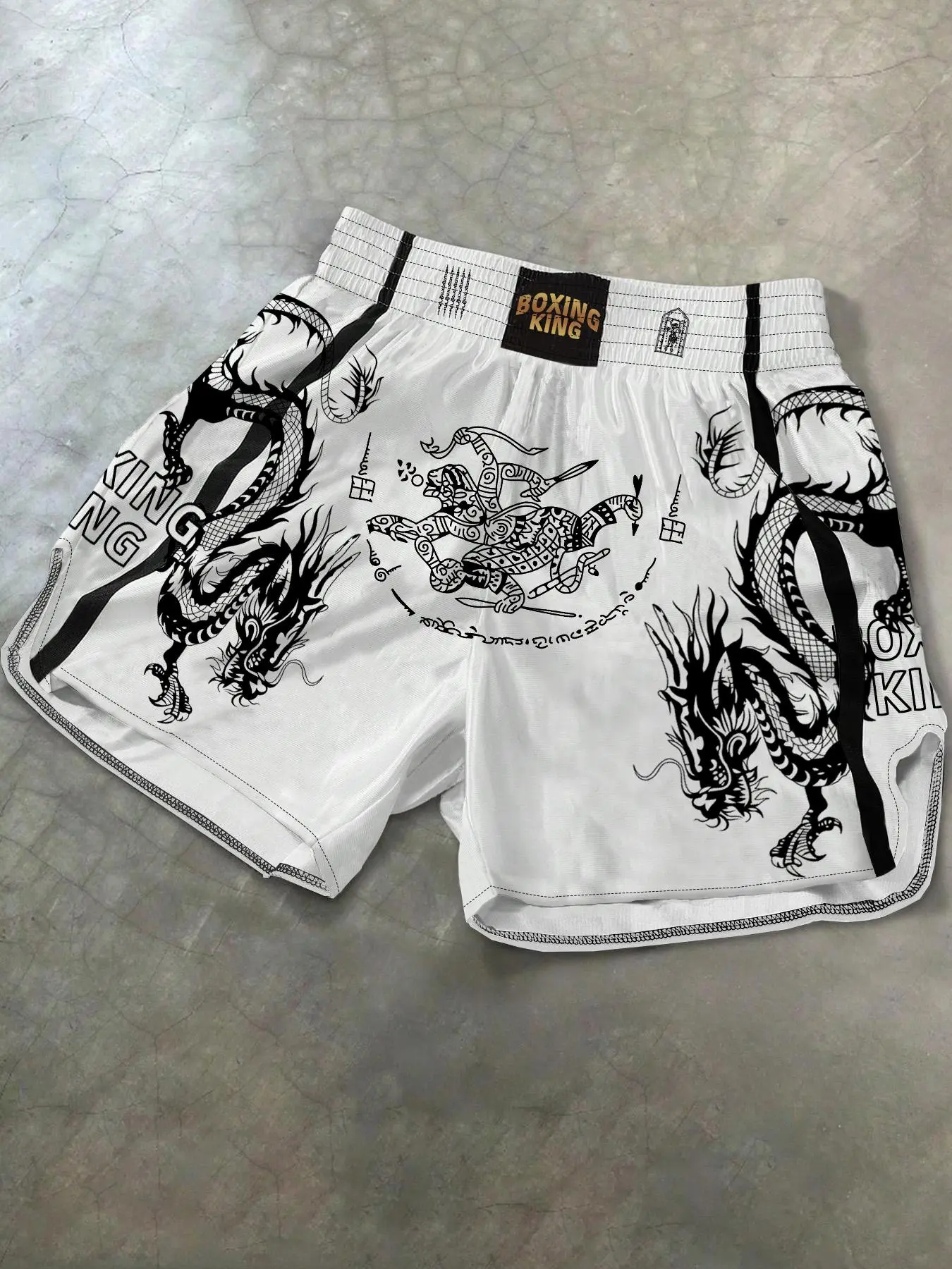 Men's Dragon Print Boxing Shorts, Graphic Fitness Shorts, Regular Fit Breathable Mixed Martial Arts Shorts for Daily Wear, Men's Bottoms for All Seasons