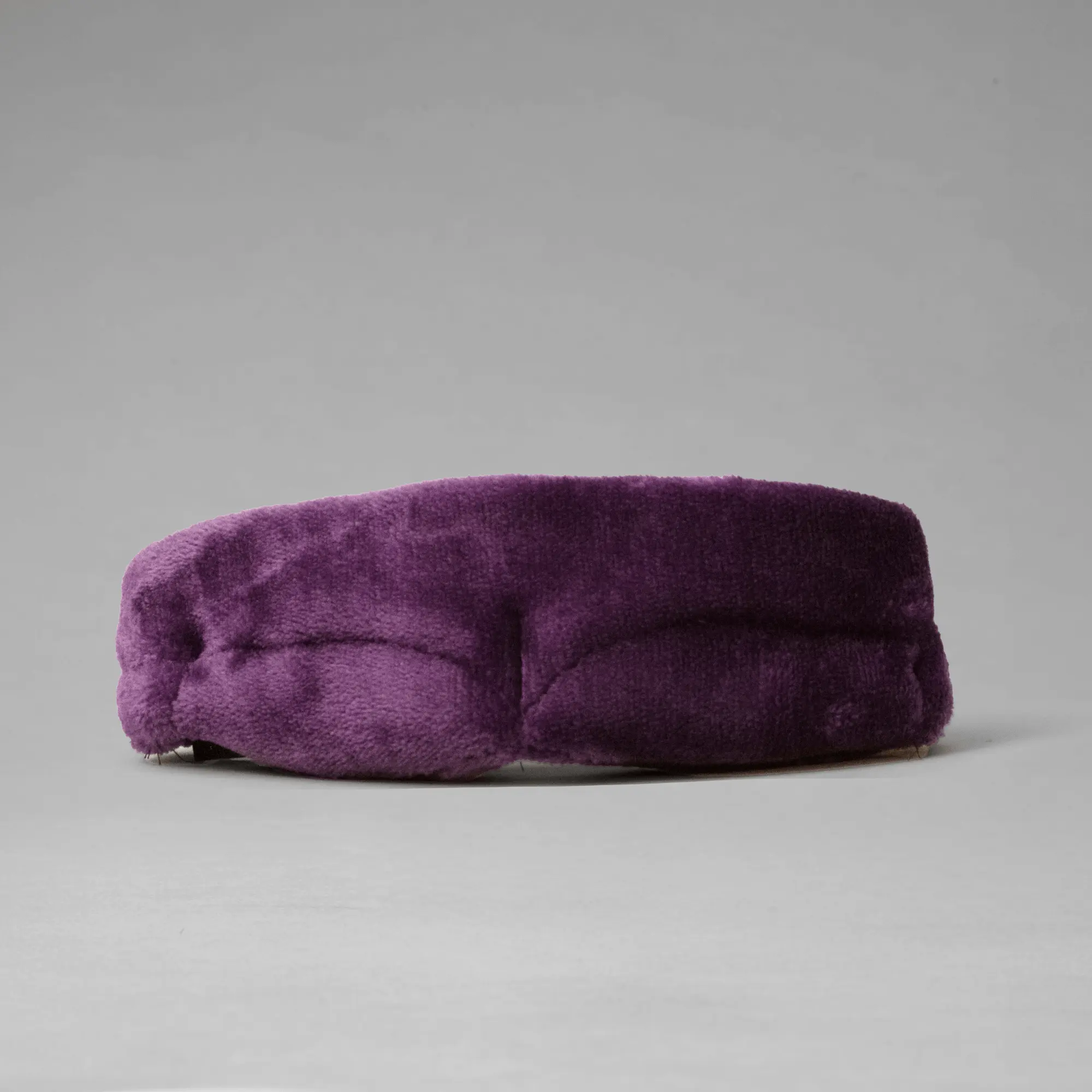 SKINN Cosmetics Plush Dreams Cotton Eye Mask - Gentle on Skin, Soothing, for Deep Sleep and Relaxation, Enhances Nighttime Elegance
