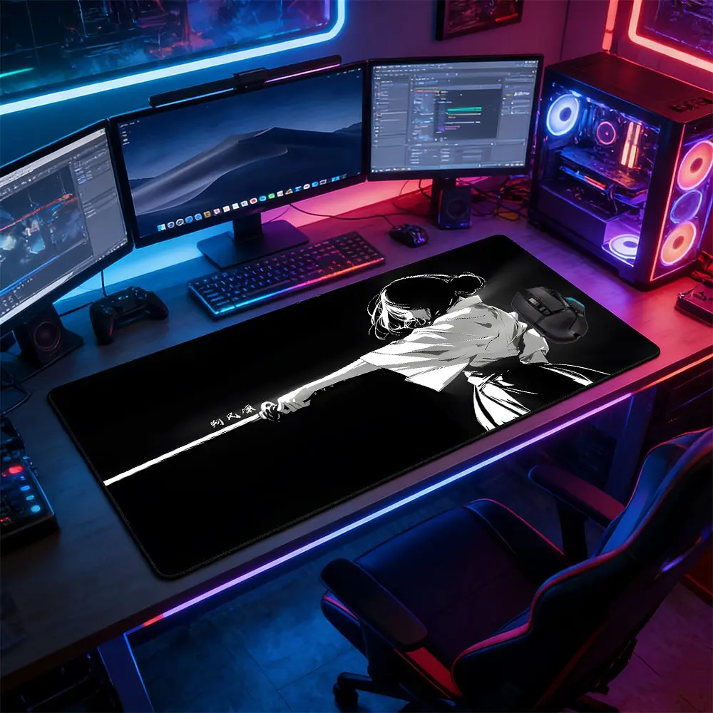 Minimalist Black & White Samurai Large Gaming Mouse Pad, Non Slip Mousepad, Made for gaming, Non-Slip Rubber Base Stitched Lock Edge Desk Mat, Dramatic Sword Design Desk Pad, Durable Computer Accessory for Home Office & Gaming Setup, Gift