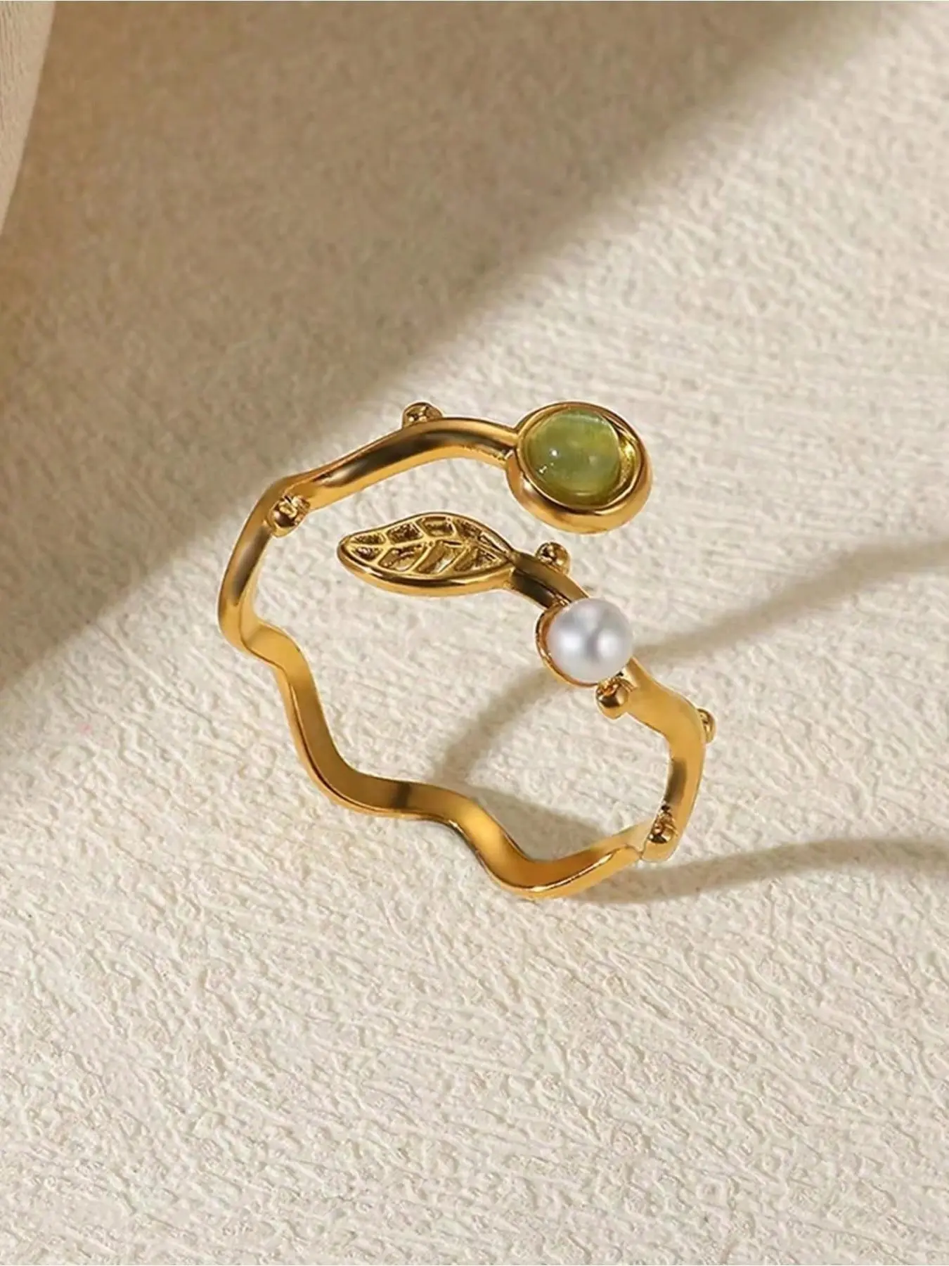 Vintage Cat Eye Stone Artificial Pearl Leaf Open Adjustable Stainless Steel Ring for Women, Elegant Daily Wear Jewelry, Imitation Pearl Ring