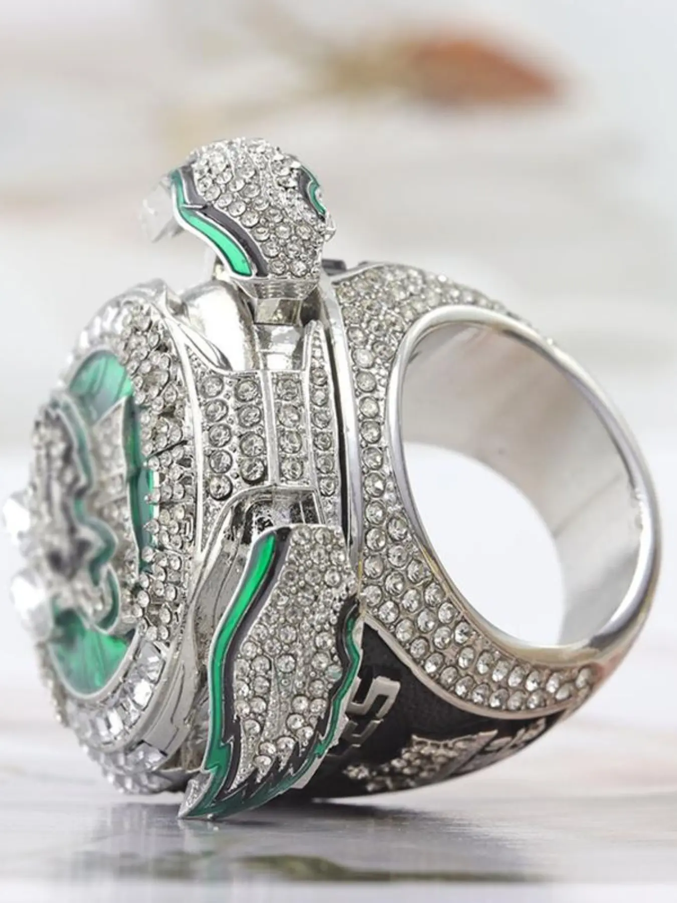 Winged Ring Design Unique Rings Real Wood Box Punk Style Player Number 1 Piece Size 8-14 Model 211 All Seasons Animal Pattern Ring Jewelry Animal Theme Ring