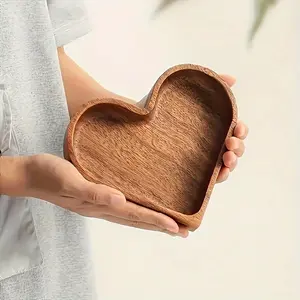 [One Stackable Walnut Love Shape Tray] One Real Wood Tray Stackable Candy Dried Fruit Nut Plate Creative Walnut Color Tray Love Shape Tray Crafts Gift Restaurant Living Room Bedroom Party Event Party Wooden