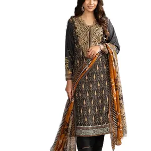Shirt: Swiss Lawn By Pcs: 3 Pcs Dupatta: Indian Lawn Color: Black Fabric composition: Blended Shalwar: Swiss Lawn…
