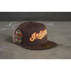 NEW ERA “INDIANA 2.0" CLEVELAND INDIANS FITTED HAT (DARK BROWN)