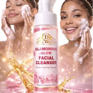 GLAMOROUS GLOW FACIAL CLEANSER .