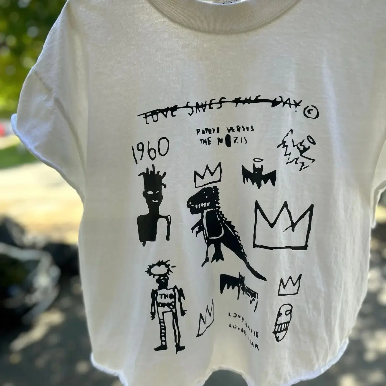 Basquiat Inspired T-Shirt| Abstract Art Graphic Tee| Vintage Streetwear|Unisex Urban Style Tee XMM
