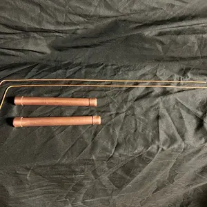 Copper dowsing rods with copper handles