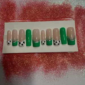 Emerald Moo Chic