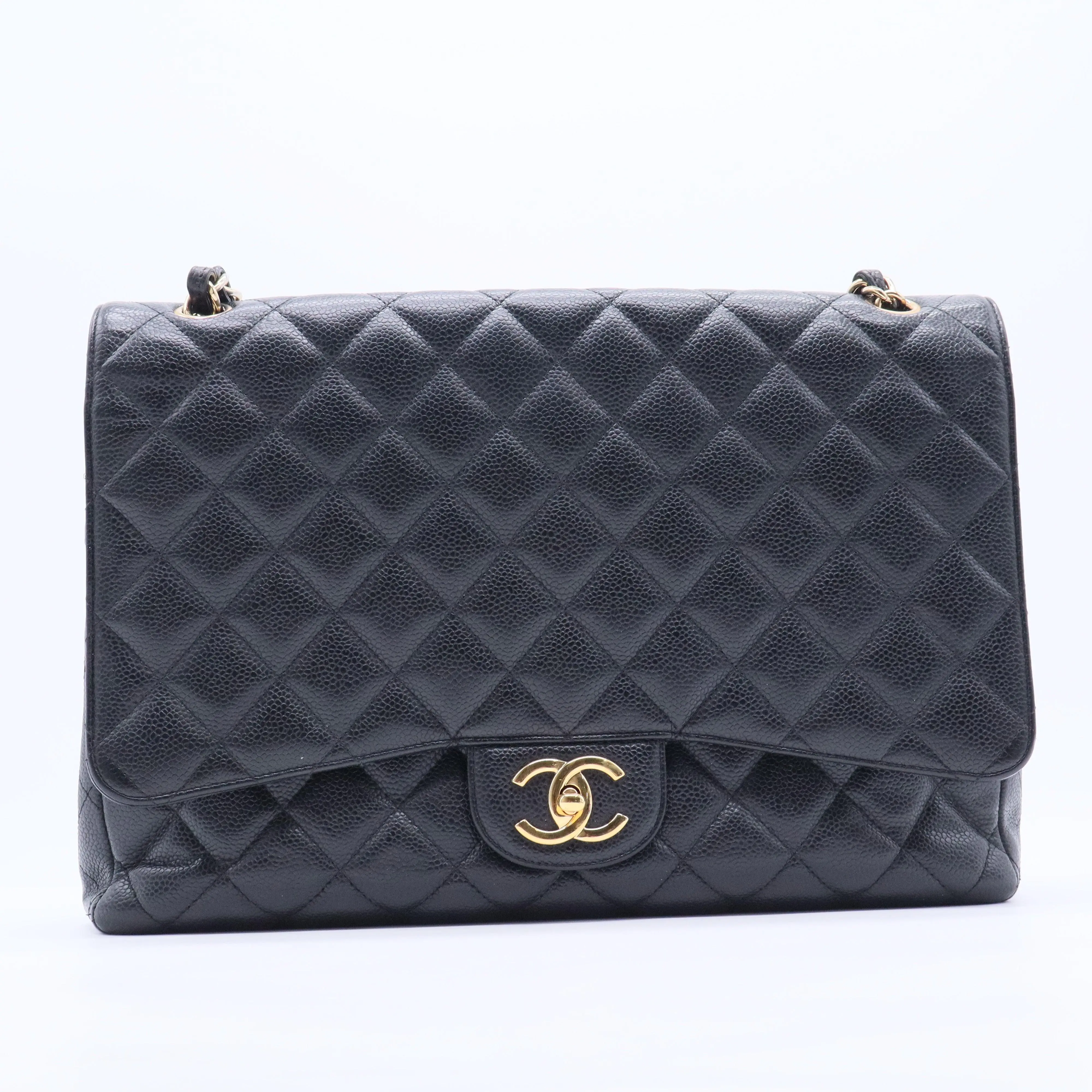 Pre-owned CHANEL Leather Shoulder Bags Maxi Classic shoulder bag B12393